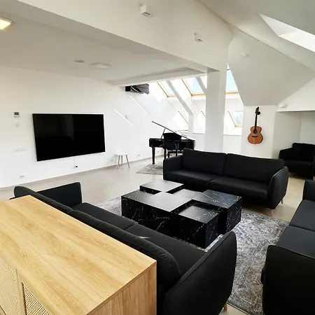 Apartment Casa Damadian *